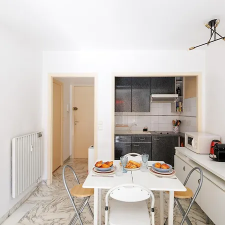 Upstays Cosy T2 32m2 With Terrace And Ac
