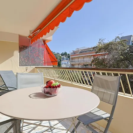 Upstays Cosy T2 32m2 With Terrace And Ac * Cannes